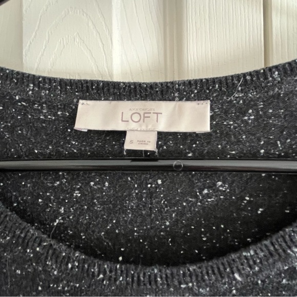LOFT Women's Black Sweater - Picture 4 of 5